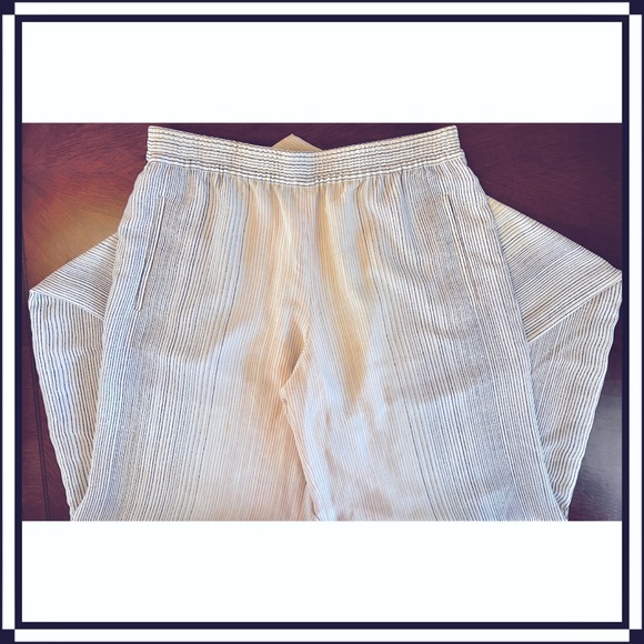 BCBG MaxAzria - Houston Striped Pants (EUC) - Picture 6 of 7